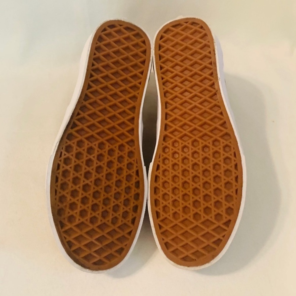 VANS Floral Lace Up Sneakers - Picture 5 of 8